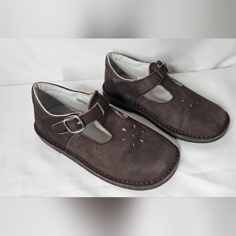 Strasburg Girls Brown Leather T-Strap Mary Jane Shoes Buckle Floral Cutout Sz 1